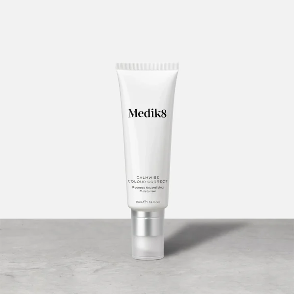 Medik 8 Correcion de color  CALMWISE™ crema rojeces 50ml